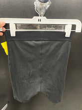 Load image into Gallery viewer, SKIMS Athletic Shorts Size Extra Small
