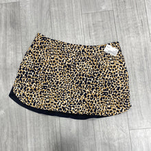 Load image into Gallery viewer, Outdoor Voices Athletic Skirt Size Large
