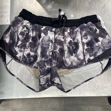 Load image into Gallery viewer, Lulu Lemon Athletic Shorts Size 10
