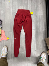 Load image into Gallery viewer, Alo Athletic Pants Size Extra Small 4987
