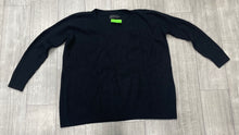 Load image into Gallery viewer, Hatch Outerwear Size Small 7016
