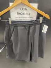 Load image into Gallery viewer, Lulu Lemon Athletic Shorts Size Medium4298

