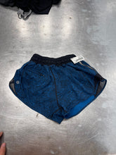 Load image into Gallery viewer, Lulu Lemon Athletic Shorts Size 4 3770+
