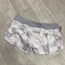 Load image into Gallery viewer, Lulu Lemon Athletic Shorts Size 10
