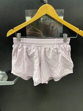 Load image into Gallery viewer, Lulu Lemon Athletic Shorts Size 6 Tall 9290
