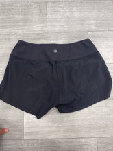 Load image into Gallery viewer, Lulu Lemon Athletic Shorts Size 4
