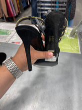 Load image into Gallery viewer, SCHUTZ Dress Shoes Womens 9.5
