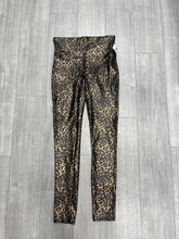 Load image into Gallery viewer, SPANX Athletic Pants Size Medium 6751
