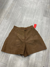 Load image into Gallery viewer, Moschino Shorts Size Small
