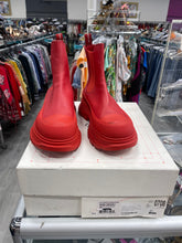 Load image into Gallery viewer, Alexander Mc Queen Men Size 10
