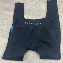 Load image into Gallery viewer, Alphalete Athletic Pants Size Small
