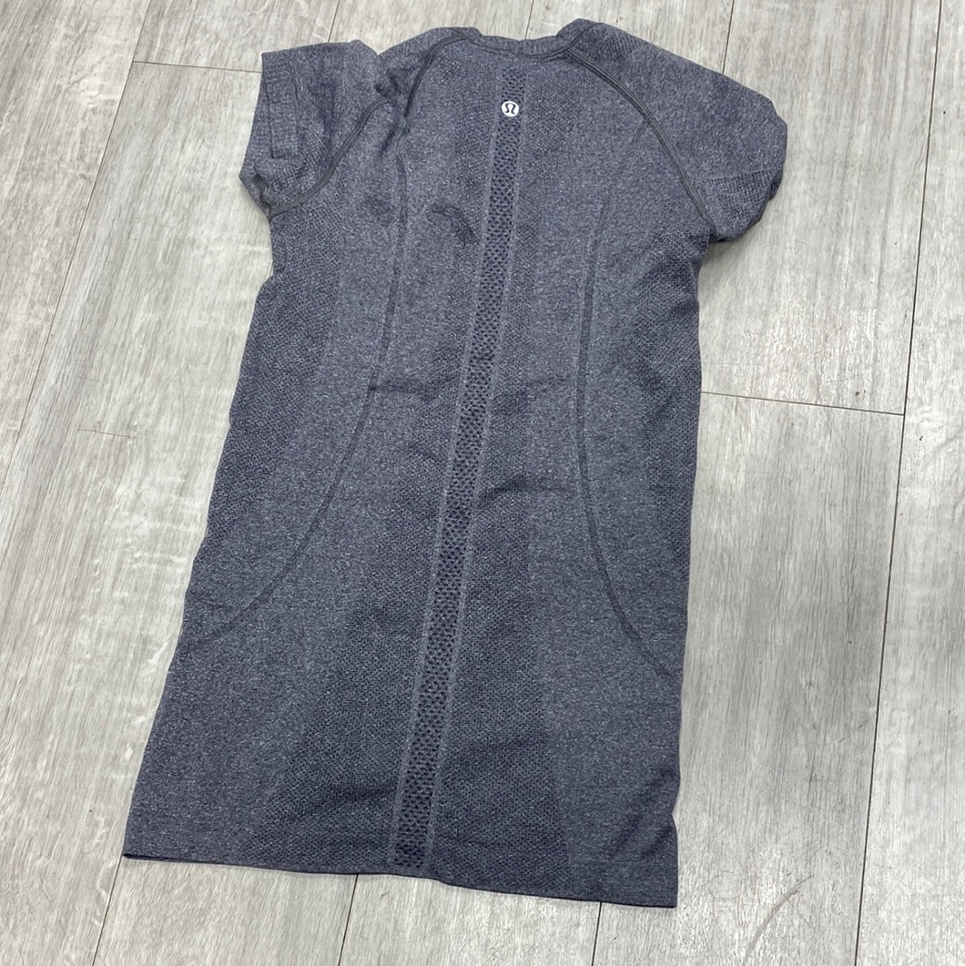 Lulu Lemon Athletic Top Size 4