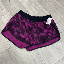 Load image into Gallery viewer, Lulu Lemon Athletic Shorts Size 8
