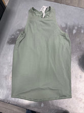 Load image into Gallery viewer, Lulu Lemon Athletic Top Size 4

