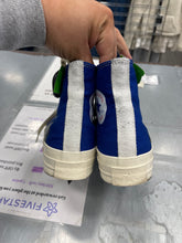 Load image into Gallery viewer, Converse X Comme  Des Athletic Shoes Mens 6 Womes 8
