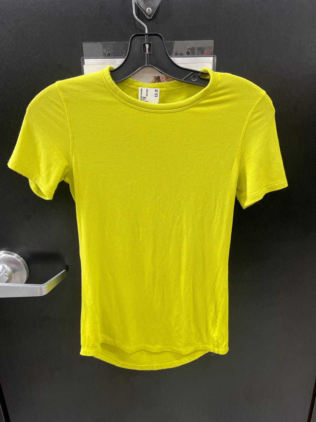 Lulu Lemon Athletic Top Size 4 2426