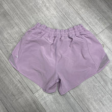 Load image into Gallery viewer, Lulu Lemon Athletic Shorts Size 7/8
