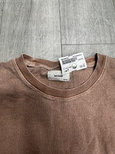 Load image into Gallery viewer, Joan Brown Sleeve Top Size Medium
