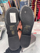 Load image into Gallery viewer, Tory Burch Dress Shoes Womens 7
