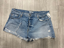 Load image into Gallery viewer, Grlfrnd Shorts Size 30
