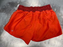 Load image into Gallery viewer, Lulu Lemon Athletic Shorts Size 7/8
