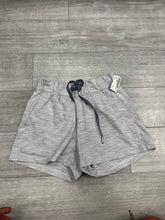 Load image into Gallery viewer, Lulu Lemon Athletic Shorts Size 3/4 3373

