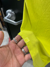 Load image into Gallery viewer, Lulu Lemon Athletic Top Size 4 2426
