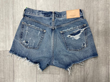 Load image into Gallery viewer, Moussy Shorts Size Small 7591
