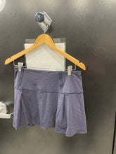 Load image into Gallery viewer, Lulu Lemon Athletic Shorts Size 5/6 2140
