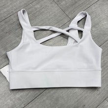 Load image into Gallery viewer, Good American Sports Bra Size 1
