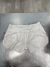 Load image into Gallery viewer, Lulu Lemon Athletic Shorts Size 9/10
