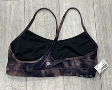 Load image into Gallery viewer, Lulu Lemon Sports Bra Size Medium 0869
